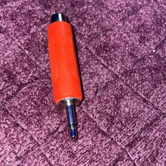 Single mono RCA Composite jack to mono 3.5mm single headphone mic jack - Picture 3 of 4